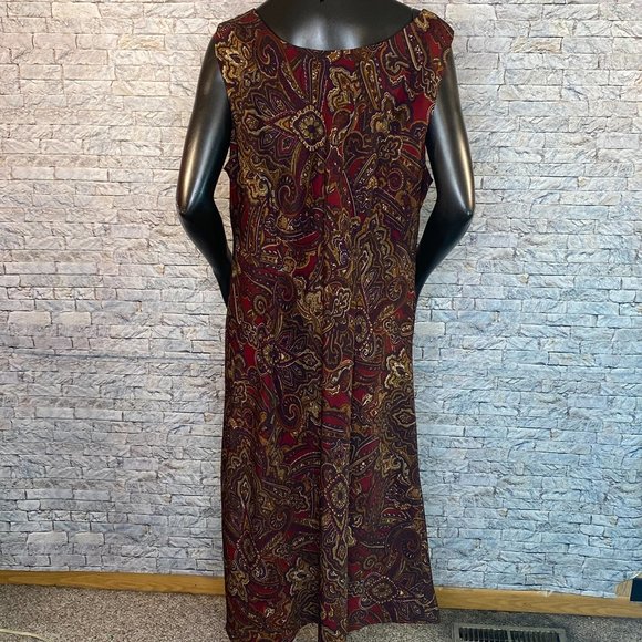 Studio I Dress - Picture 2 of 6